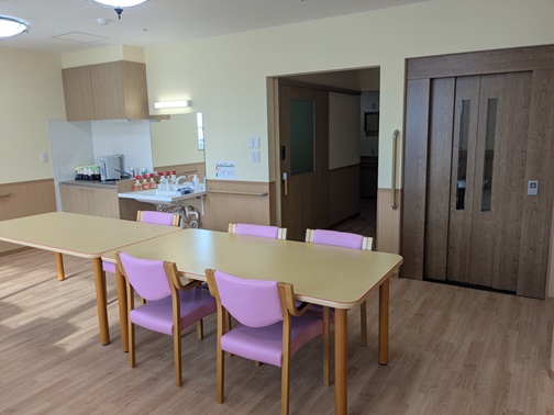 有料老人ホーム　ハッピー川端